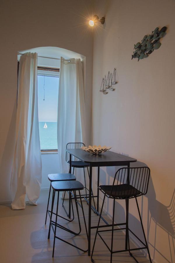Appartement Casa Sant Orsola La Finestra Sul Mare à Molfetta Extérieur photo