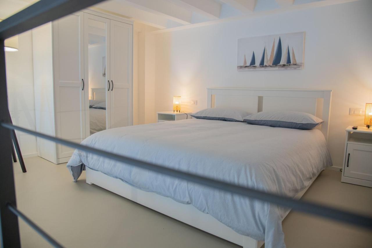 Appartement Casa Sant Orsola La Finestra Sul Mare à Molfetta Extérieur photo