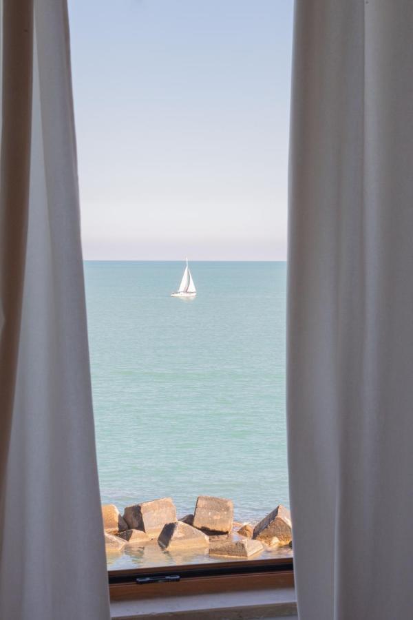 Appartement Casa Sant Orsola La Finestra Sul Mare à Molfetta Extérieur photo